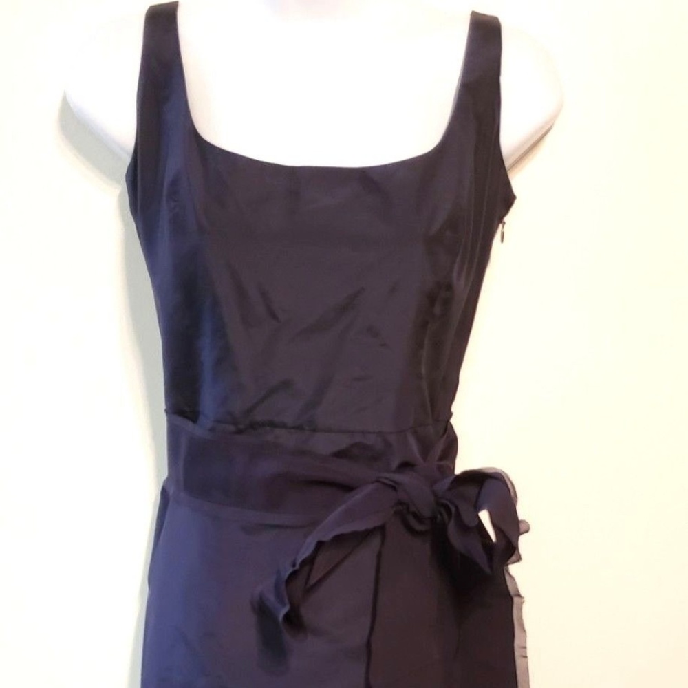 Ann Taylor sz 2 Silk Dress with pockets Navy Blue
